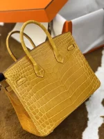 Crocodile Leather Bag Size: 25cm - Image 3