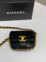 CHANE size: 12103.5cm - Image 2