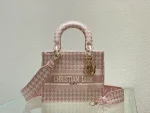 Five compartment embroidered pink bird check handbag Size:24cm - Image 2
