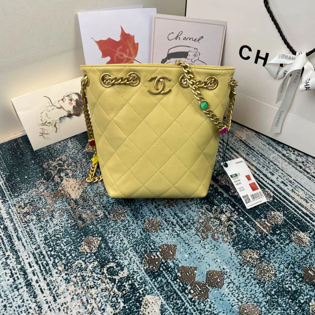 i20c999b19c8ec31e863cffc6401f48d9.webp Chane Stone Bucket Bag Model: AS2381 Size: 19X23.5X9.5 - Image 1