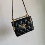 Calfskin Size: 12cmx9cm Ident No.: 2290 - Image 4