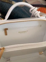 Chane Vanity case Vintage Cosmetic Bag Model: 93343 Size: 21cm - Image 2