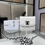 CHANE One Shoulder Crossbody Size: 11*11*5