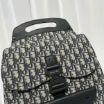 Gallop Shoulder Bag Size: 28*40*12cm - Image 2