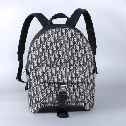 Explorer Collection Size: 42*30*14.5