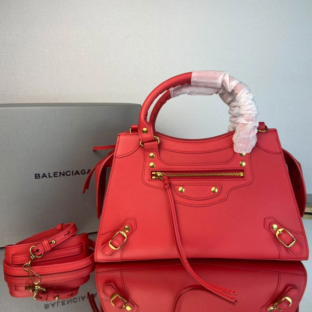 i2bcb55a22895b31d00c78253e22fa93f.webp Balenciag* Neo Classic Casual Bag Size: 18cm - Image 1