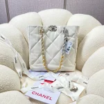 CHANE White Size: 30cmX37cmX10cm