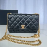 Chane Model: AP3043 Size: 19cmX12cmX3cm