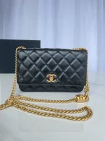 Chane Model: AP3043 Size: 19cmX12cmX3cm