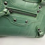 Balenciag* Neo Classic biker bag Model: 92535 Size: 40*54*21.5*34cm 25*33*13*20cm - Image 3