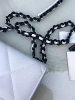 Brand: Chanel Model: 0957 Size: 19cmX11.5cmX7cm - Image 2