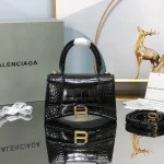 Balenciaga Size: 23x10x24cm 19x8x21cm Model: LG-0019