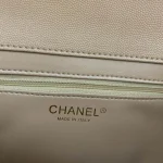 Chane Model: AS93608 Retro Bead Ball Pattern Versatile Size: 23x8x16cm - Image 3