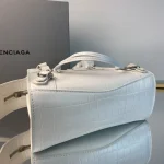 Balenciag* Neo Classic biker bag Size: 16.5*22*9*14.5cm - Image 5