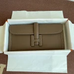 Elephant gray white line