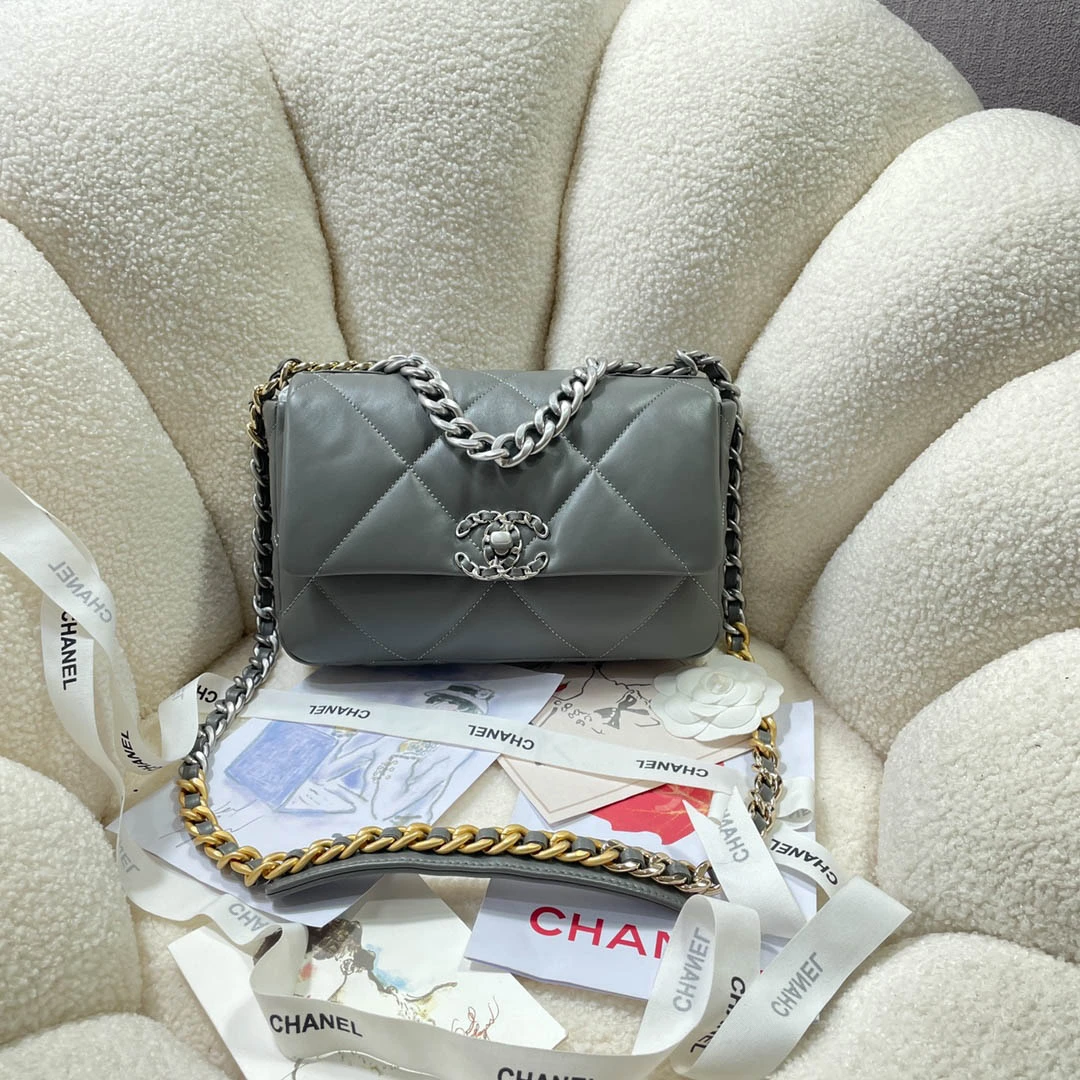 i466c2c5109431c2255ddb388d62d403d.webp CHANE size 19cm - Image 1