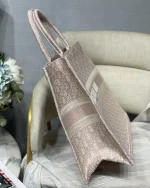 Book ToteOblique Series Size: 36.5 *28*17.5cm 41.5*38*18cm - Image 6