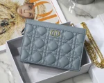 Caro Collection No. 3102 Haze Blue Size: 19 x 14 x 3 cm