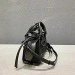 Balenciag* Neo Classic biker bag Size: 1993 Size: 13.5*18*7.5*12cm - Image 4