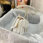 Chane Xiaoxiang Classic Bag Model: AS3002 size: 18/13/7 - Image 4