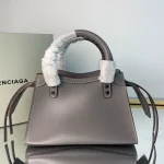 Balenciag* Neo Classic Casual Bag Size: 18cm - Image 4