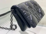 Caro Collection Chain handbag - Image 4