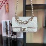 680AS1354 Size: 16*24*6cm