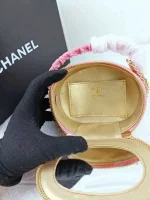 Chane Vintage Pleated Design Size: 13x10cm Style: 213 - Image 2