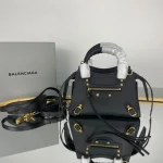 Balenciag* Neo Classic biker bag Size: 16.5*22*9*14.5cm