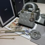 Classic size:17155cm Colour scheme: pearl grey