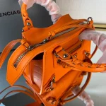Balenciag Size: 18cm - Image 6