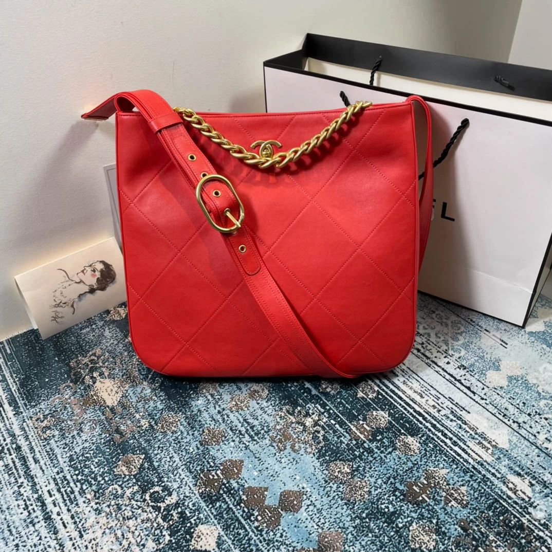 i5d62542691dd76ee5565af8259796d4d.webp Chane Hippie Bag Model: AS2845 Size: 36 35.5 7 - Image 1