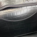 Balenciag* Neo Classic Biker Bag Size: 1991 Medium: 25*33*13*20cm - Image 8