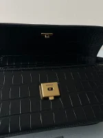 Gossip bag crossbody size: 23.5×12.4×10.4cm - Image 5