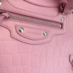 Balenciag* Neo Classic biker bag Model: 92535 Size: 40*54*21.5*34cm 25*33*13*20cm - Image 5