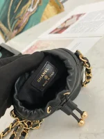 Chane Bucket Bag Size: 10 9 9cm Code: 82330 - Image 4