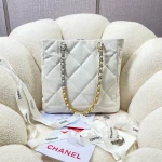 CHANE White Size: 30cmX37cmX10cm - Image 7