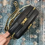 Chane Sachet Model AS2856 Dimensions: 18x14x7cm - Image 4