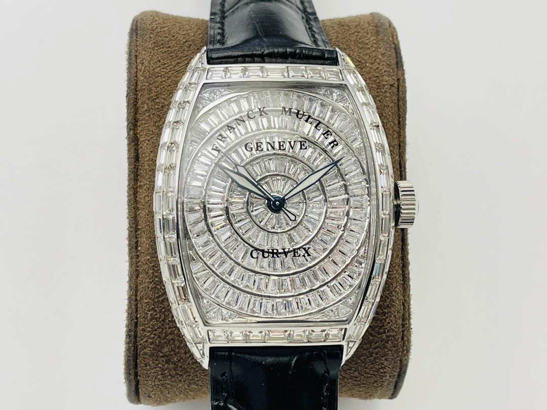 i6b7ad6cbe1211e007856e1358b69e70d.webp Franck Muller Diameter: 43*53mm - Image 1