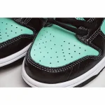 Diamond Supply Co. X Nike SB Dunk Low Pro Tiffany 芙尼蓝 - Image 5