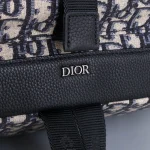 Explorer Collection Size: 42*30*14.5 - Image 4