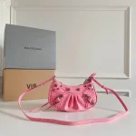 Crossbody bag Size: 20*11*4CM - Image 3