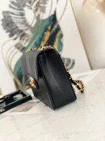 Chane Size:30.21.8cm Code:A88 - Image 7