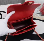 CHANE is soft to the touch Size: 20158cm Style: 1011 - Image 6