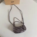 Crossbody bag Size: 20*11*4CM - Image 6