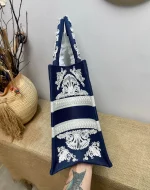 Book Tote Collection Size: 41.5cm 36cm 22cm - Image 3