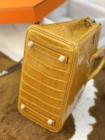 Crocodile Leather Bag Size: 25cm - Image 4