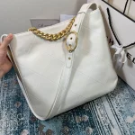 Chane Hippie Bag Model: AS2845 Size: 36 35.5 7 - Image 6