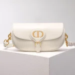 Bobby East-West Underarm Bag Handbag Size: 2029 Size 22x13x5cm