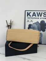 Canvas Bowling Bag Size: 28.5*28*12cm Model Number: AS8841 Apricot - Image 5